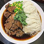 Granny's Noodle inside