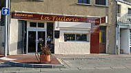 Restaurant Pizzeria La Tuilerie outside