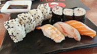 Sushi Il Milione inside