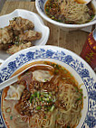 Tse Noodles food