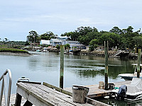 The Crab Shack Savannah inside