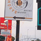 Barometro Spanish Bistro inside