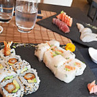 Le Comptoir Du Sushi food