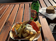 Currywurst Taunus 25 food