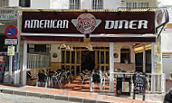 Joes American Diner outside