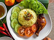 Riz Nasi Ayam (medan Selera Batu 2) food