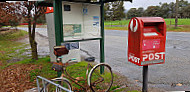 Dederang General Store outside