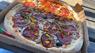 Pizza Giovanni food