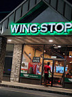 Wingstop inside