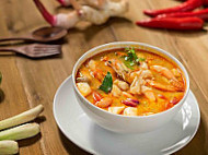 Ddapur Tom Yam food