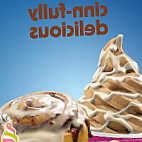 Menchie's Frozen Yogurt food