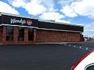 Wendy's outside