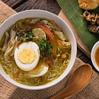 Semporna Hot Soto 2 food