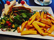 Restaurant DERBY food