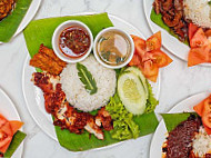 Ai Nasi Lemak Ayam Berempah food