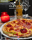 Sole Mio Y Pizzeria food