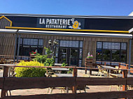 La Pataterie inside