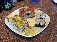 Sushi Groove food