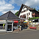 Eispavillon, Bistro und Cafe Roth outside