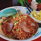 Yihu Kuching Kolok Noodle food