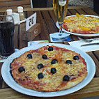 Pizzeria La Casa food