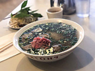 Pho75 food