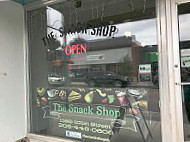 J & S Snackshop outside