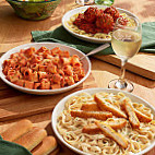 Olive Garden Brooklyn food