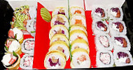 Sushi Paradise food