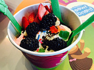 Menchie's Frozen Yogurt food