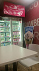 Baskin-robbins inside