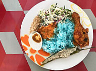 Nasi Berlauk Kak Zan (tanah Merah) inside