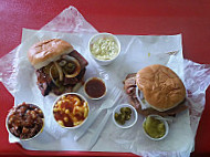 Toodie's Bbq food