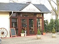 Pizzeria Salerno outside