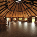 Baranowski Restauracja Noclegi Wewnątrz