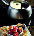 The Melting Pot food