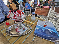 Eiscafe Dolomiti food