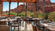 Tii Gavo, a gathering place at Enchantment Resort food