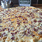 Gunnison Pizza Company food