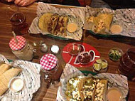 Taqueria & Cantina La Lucha food