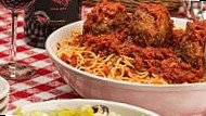 Buca Di Beppo Universal City food