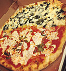 Italia Brick Oven Pizzeria food