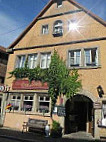 Guckloch Pilsbar - Bistro - Gastezimmer outside