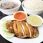 Wuming Chicken Rice food