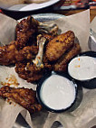 Hooters food