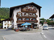 Gasthof Isartal outside