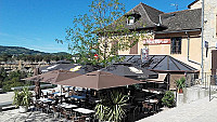 Cafe de la Terrasse inside