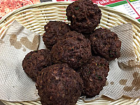 Raj Kapuri Paan & Snacks inside