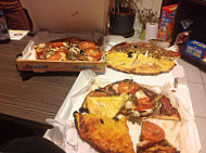 Pizza Verone food