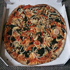 Pizza-Pazza food